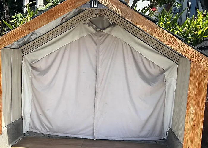 Tukadsari キャンプ場 *
